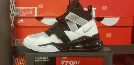 Sporting Goods Store «Nike Factory Store», reviews and photos, 1000 PA-611 #120, Tannersville, PA 18372, USA