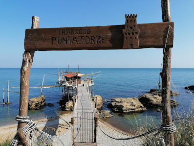 Trabocco Punta Torre Fossacesia, SS16 Adriatica, 66020 Piane Favaro III CH, Italia