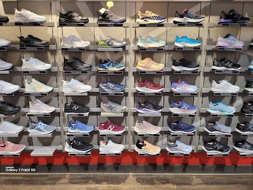 Shoe Store «New Balance», reviews and photos, 459 NJ-17, Hasbrouck Heights, NJ 07604, USA