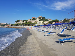 Photo de Spiaggia Piani avec un niveau de propreté de très propre