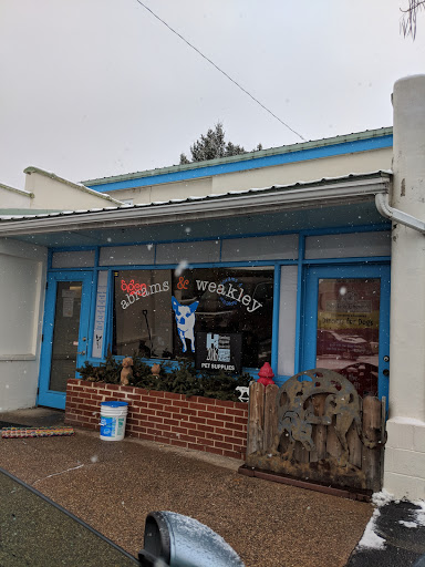 Pet Store «Abrams and Weakley General Store for Animals», reviews and photos, 3963 N 6th St, Harrisburg, PA 17110, USA