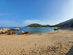Foto von Yung Shue Ha Beach und seine wunderschöne Landschaft