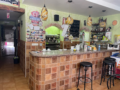 Cafetería El Camino (el burgo ranero) - C. Real, n53, 24343 El Burgo Ranero, León, Spain