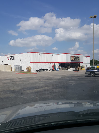 Home Improvement Store «Tractor Supply Co.», reviews and photos, 801 I-35, Georgetown, TX 78626, USA