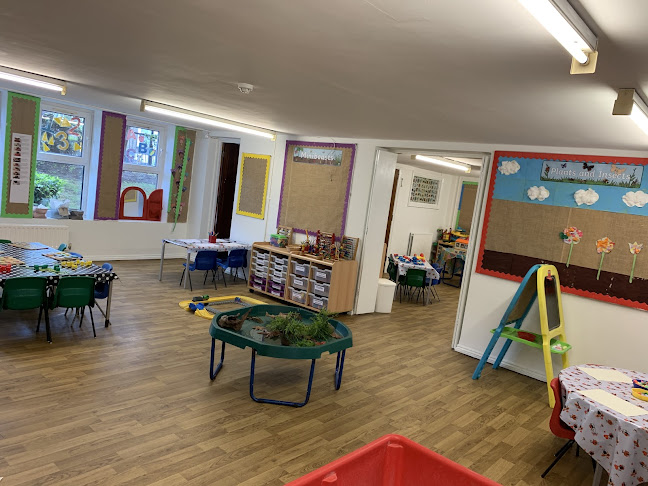 Comments and reviews of Little Gems Day Nursery