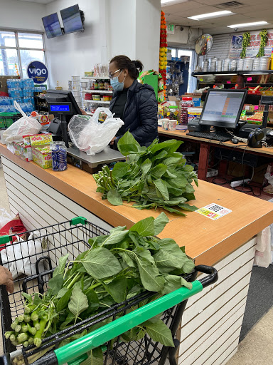 Grocery Store «Mt Everest Grocery LLC», reviews and photos, 6835 Loch Raven Blvd, Baltimore, MD 21286, USA