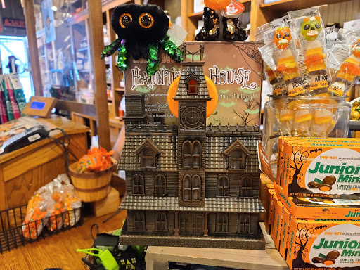 American Restaurant «Cracker Barrel Old Country Store», reviews and photos, 5035 Hinkleville Rd, Paducah, KY 42001, USA