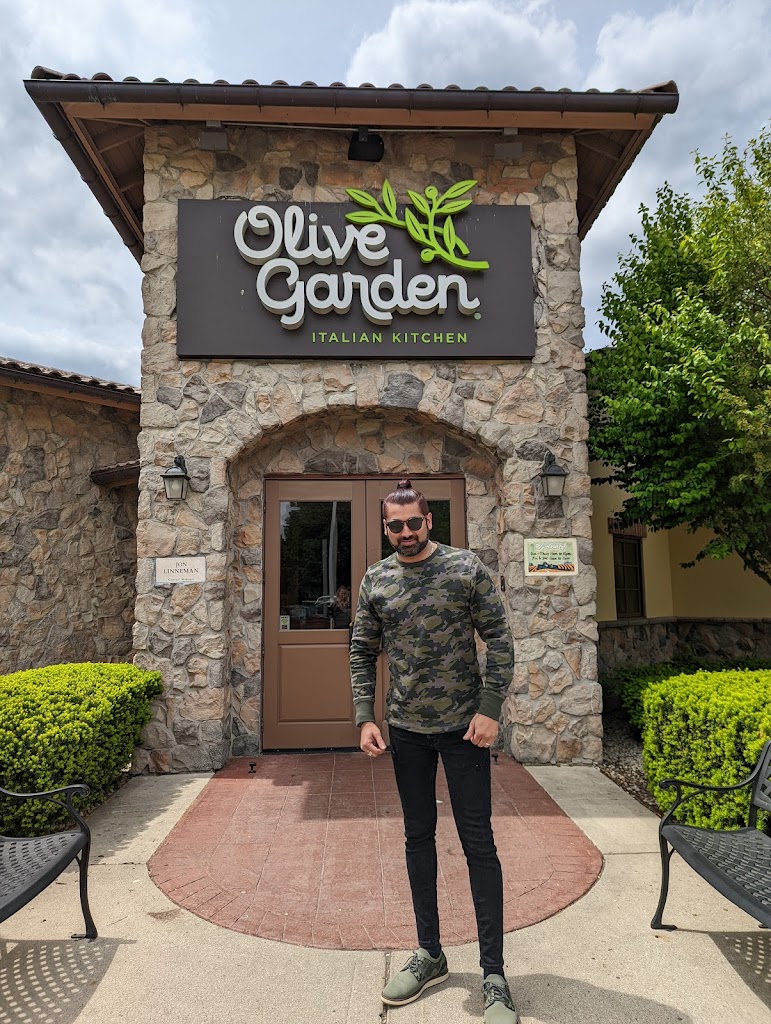 Olive Garden Italian Restaurant Joliet, IL 60490 Menu, Hours