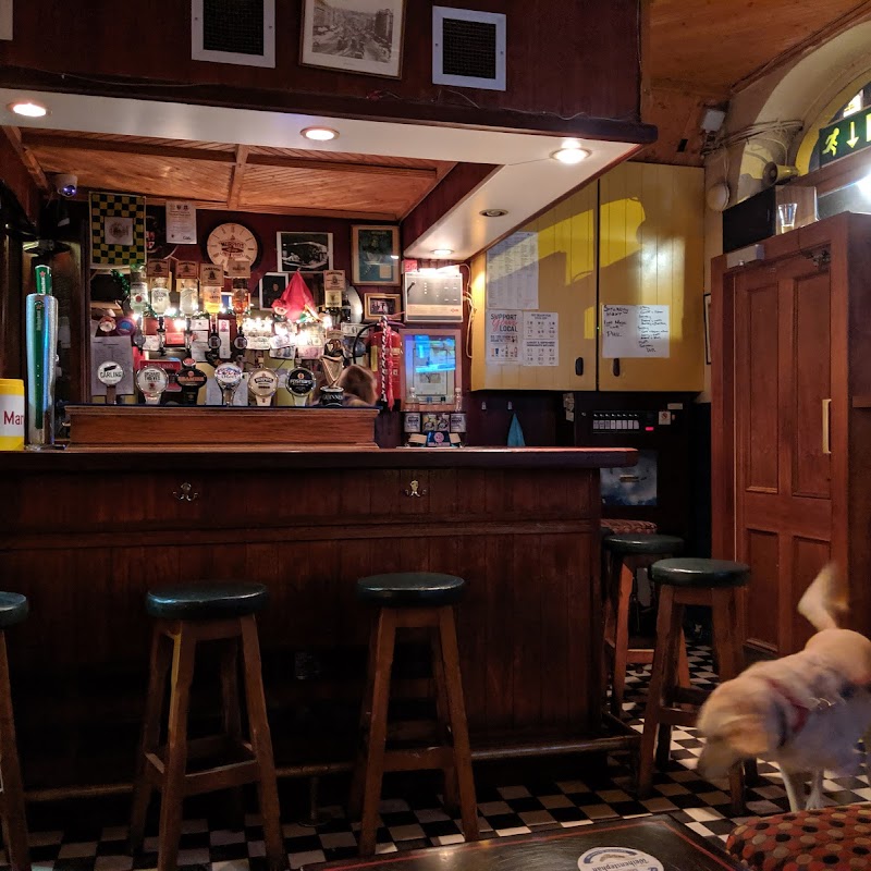 Murphy's Bar