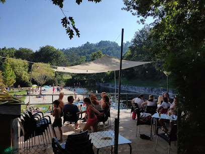 Chiringuito Playa Fluvial de Cerdedo - Estrada Praia Fluvial, 3, 36139 Cerdedo, Pontevedra, Spain