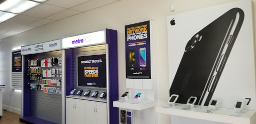 Cell Phone Store «MetroPCS Authorized Dealer», reviews and photos, 5013 S 56th St a, Tacoma, WA 98409, USA