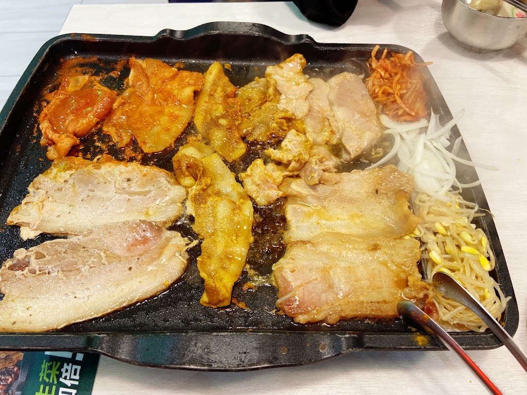 肉部長 韓式平價烤肉鍋物(屏東民生) 的照片