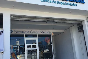 Grand Medical Tijuana, Clinica de especialidades image