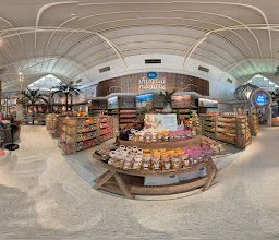 Jee-Or Souvenirs Shop photo