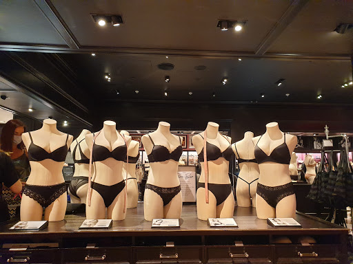 Stores to buy bras Moscow