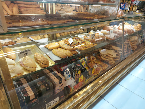 Panadería Pastelería Alberó Plaza