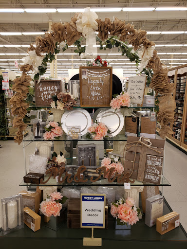 Craft Store «Hobby Lobby», reviews and photos, 1400 N Larkin Ave, Joliet, IL 60435, USA