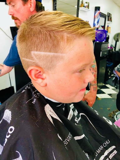 Barber Shop «Silver Spurs Barber Shop», reviews and photos, 282 E Ovilla Rd, Red Oak, TX 75154, USA