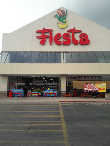 Grocery Store «Fiesta», reviews and photos, 3909 N Interstate 35 Service Rd, Austin, TX 78722, USA