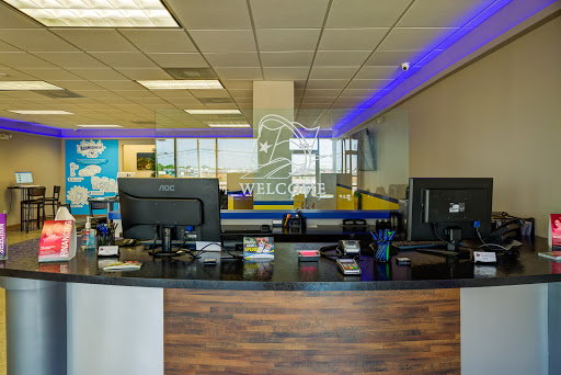 Used Car Dealer «Texas Direct Auto», reviews and photos, 900 E Copeland Rd #260, Arlington, TX 76011, USA