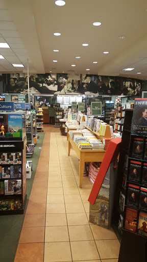 Book Store «Barnes & Noble Booksellers Sugarhouse», reviews and photos, 1104 E 2100 S, Salt Lake City, UT 84106, USA