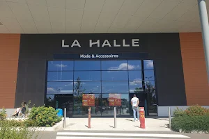 La Halle Le Plessis Belleville image