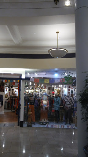 Shopping Mall «Pioneer Place», reviews and photos, 700 SW 5th Ave, Portland, OR 97204, USA