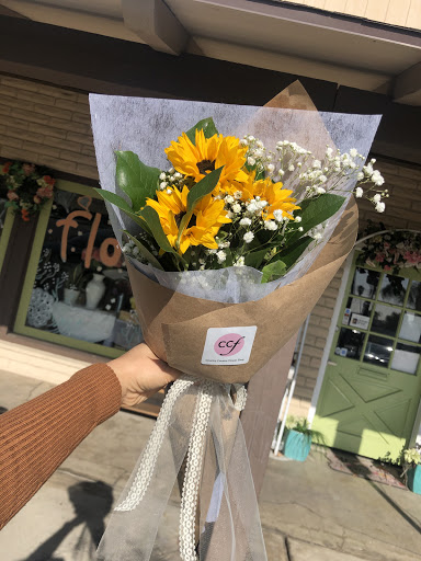 Florist «Country Cousins Flower shop», reviews and photos, 841 E Whittier Blvd, La Habra, CA 90631, USA