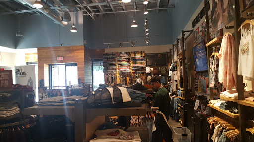 Shoe Store «Vans», reviews and photos, 9736 W Northern Ave, Peoria, AZ 85345, USA