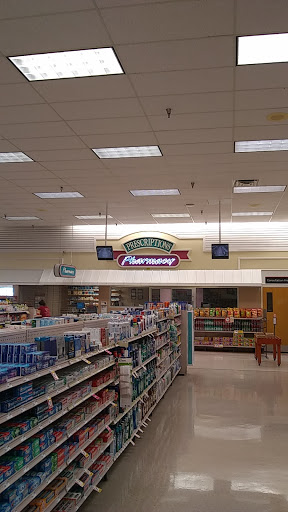 Grocery Store «Winn-Dixie», reviews and photos, 109 N Cleveland Ave #1479, Long Beach, MS 39560, USA