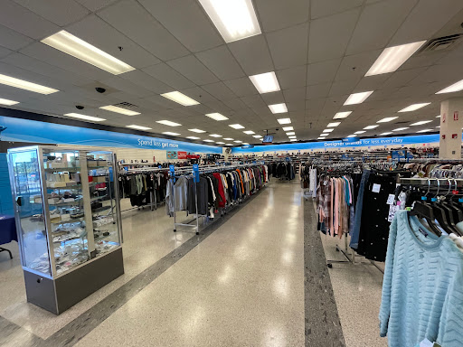 Clothing Store «Ross Dress for Less», reviews and photos, 2540 Cumberland Blvd SE, Smyrna, GA 30080, USA