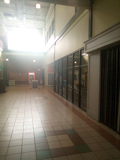 Shopping Mall «Marshall Square Mall», reviews and photos, 720 University Ave #14, Syracuse, NY 13210, USA