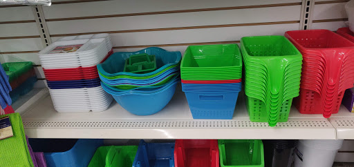 Dollar Store «Dollar Tree», reviews and photos, 4651 Woodstock Rd #304, Roswell, GA 30075, USA