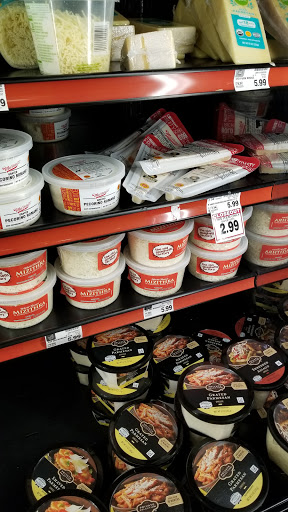 Grocery Store «Kroger», reviews and photos, 21555 21 Mile Rd, Macomb, MI 48044, USA