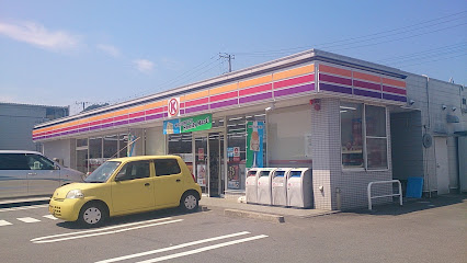 ファミリーマート 函南塚本店