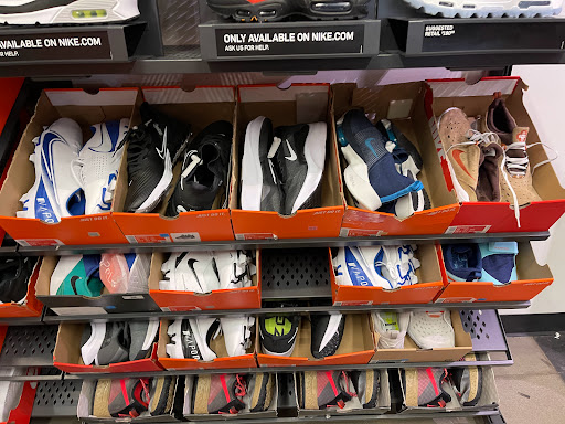 Sporting Goods Store «Nike Factory Store», reviews and photos, 1600 Saratoga Ave #213, San Jose, CA 95129, USA