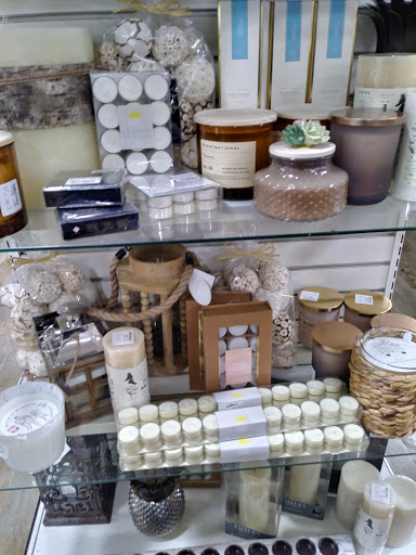 Department Store «HomeGoods», reviews and photos, 431 N Main St, East Longmeadow, MA 01028, USA