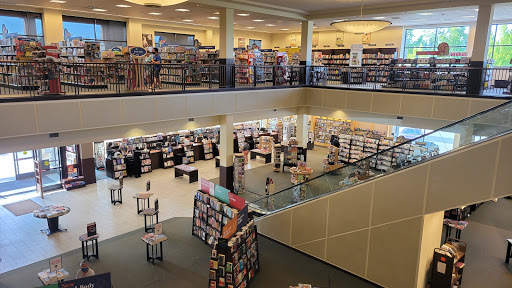 Book Store «Barnes & Noble», reviews and photos, 301 NE Northgate Way, Seattle, WA 98125, USA