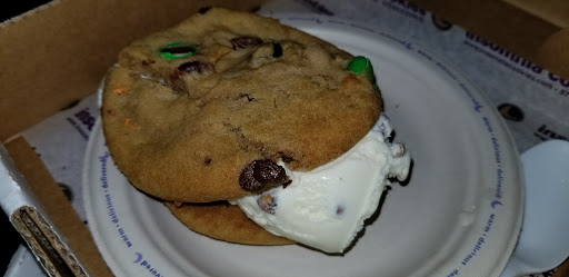 Cookie Shop «Insomnia Cookies», reviews and photos, 505 Westport Rd, Kansas City, MO 64111, USA