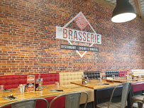 Atmosphère du Restaurant La Brasserie du Centre à Carbonne - n°5