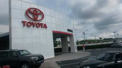 Toyota Dealer «Toyota Knoxville», reviews and photos, 10415 Parkside Dr, Knoxville, TN 37922, USA