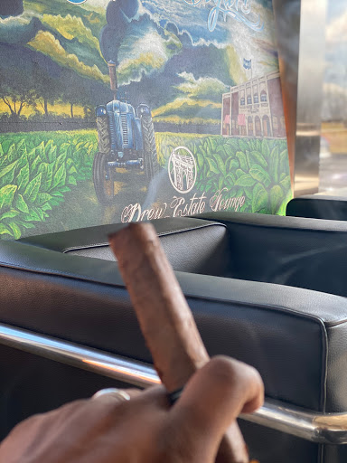 Tobacco Shop «Tobacco Leaf», reviews and photos, 7351 Assateague Dr, Jessup, MD 20794, USA