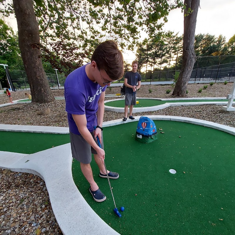 Brookside Park Mini Golf