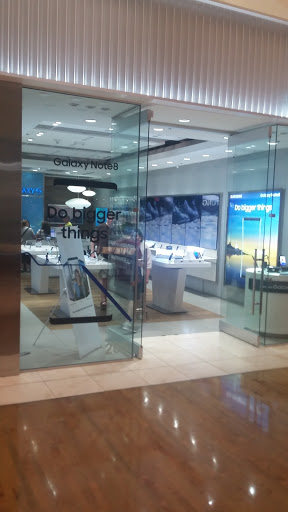 Electronics Store «Samsung Store», reviews and photos, 12801 W Sunrise Blvd, Sunrise, FL 33323, USA