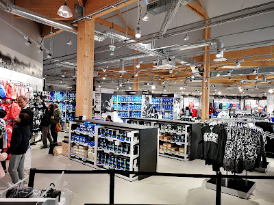 adidas Outlet Store Aubergenville à Aubergenville