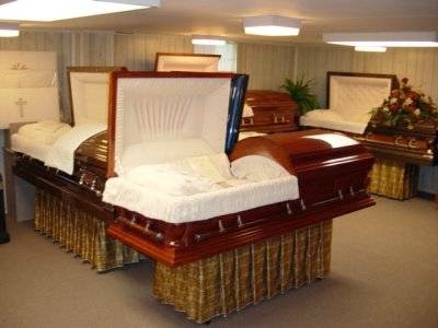 Funeral Home «Eberle Fisher Funeral Home», reviews and photos, 103 N Main St, London, OH 43140, USA