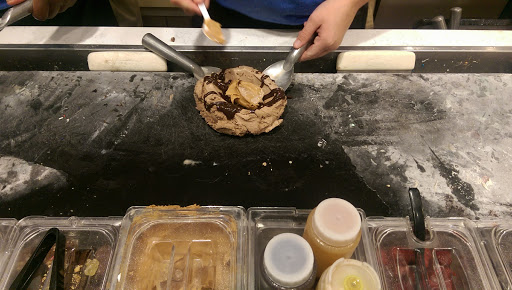 Ice Cream Shop «Cold Stone Creamery», reviews and photos, 15 Blake Blvd, Kissimmee, FL 34747, USA