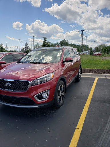 Auto Repair Shop «Summit Place Kia East», reviews and photos, 44900 N Gratiot Ave, Charter Twp of Clinton, MI 48036, USA