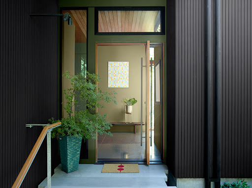 Enfield Paint, 401 Enfield St, Enfield, CT 06082, USA, 