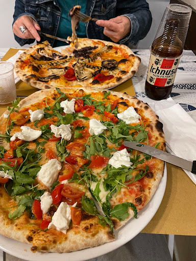 Gastronomia Acqua Pazza in Murta Maria, Provincia di Sassari